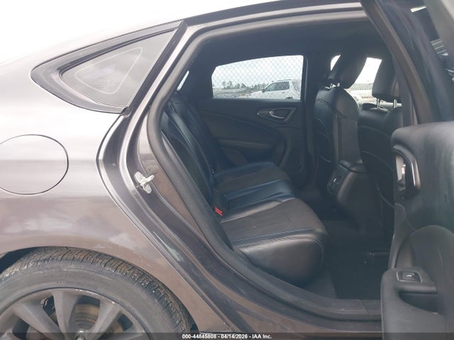 Продажа на аукционе авто 2015 Chrysler 200 S, vin: 1C3CCCBG4FN717713, номер лота: 44845808