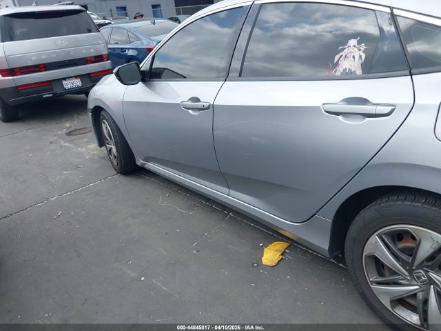 Honda Civic Lx 2019 2HGFC2F66KH530059 Image 14