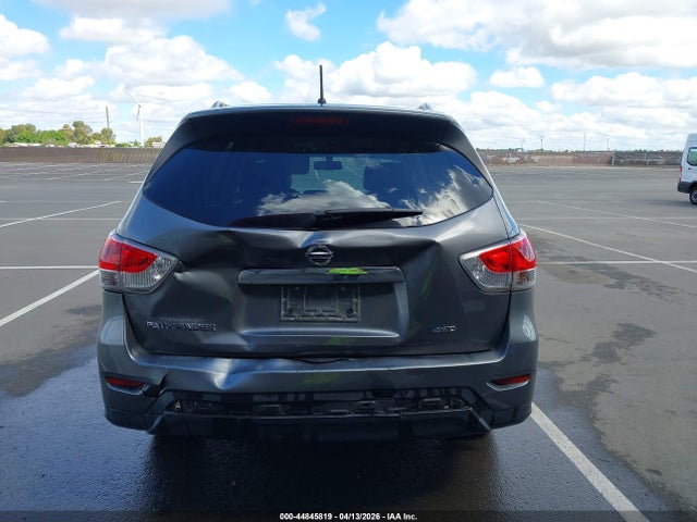 5N1AR2MM1FC676110 Nissan Pathfinder S