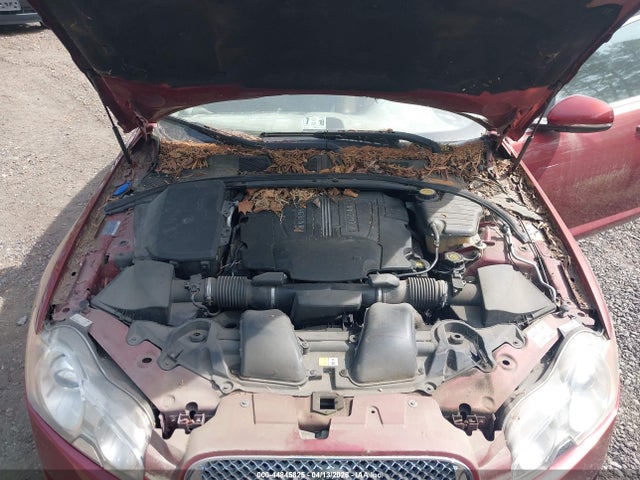 2011 JAGUAR XF SAJWA0GB1BLR89377 Photo 9