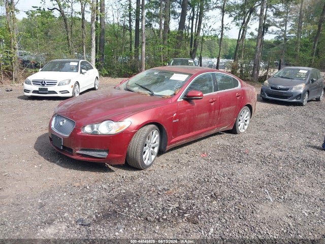 2011 JAGUAR XF SAJWA0GB1BLR89377 Photo 1