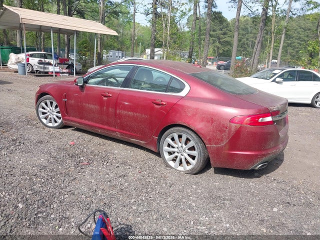 2011 JAGUAR XF SAJWA0GB1BLR89377 Photo 2