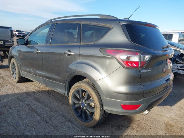 2017 Ford Escape Se მანქანა იყიდება აუქციონზე, vin: 1FMCU0GD8HUB42641, აუქციონის ნომერი: 44845839