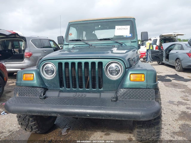 44845841 :رقم المزاد ، 1J4FA59S8YP735296 vin ، 2000 Jeep Wrangler Sahara مزاد بيع