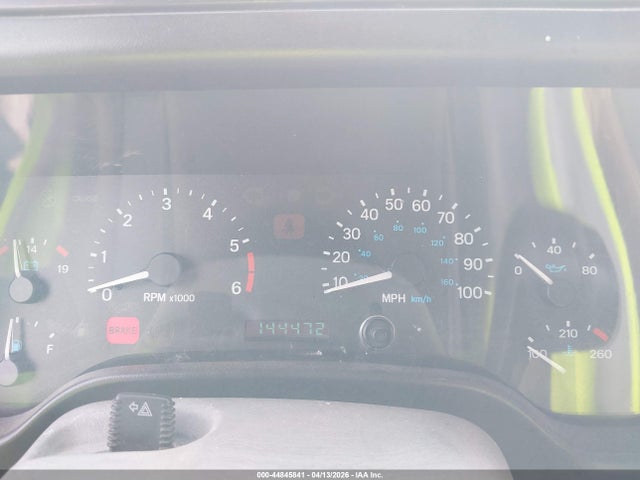 44845841 :رقم المزاد ، 1J4FA59S8YP735296 vin ، 2000 Jeep Wrangler Sahara مزاد بيع
