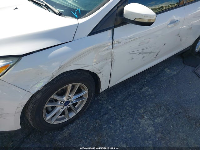 Ford FOCUS SE 2016 1FADP3F23GL370106 Image 6
