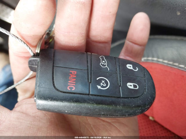 44845875 :رقم المزاد ، 2C3CDXEJ0FH901616 vin ، 2015 Dodge Charger Srt 392 مزاد بيع