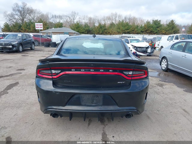 44845875 :رقم المزاد ، 2C3CDXEJ0FH901616 vin ، 2015 Dodge Charger Srt 392 مزاد بيع