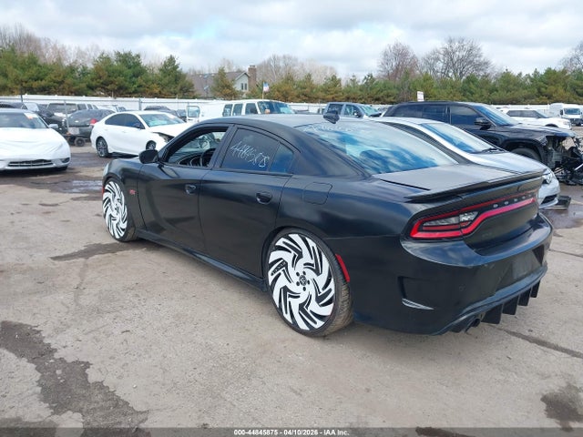 44845875 :رقم المزاد ، 2C3CDXEJ0FH901616 vin ، 2015 Dodge Charger Srt 392 مزاد بيع