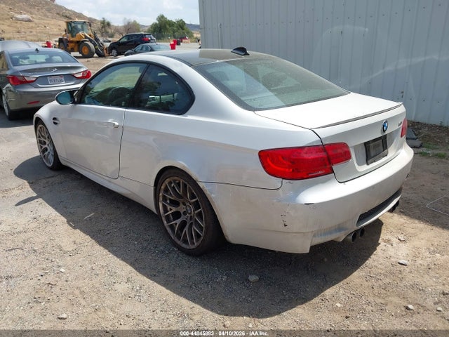 2011 BMW M3 WBSKG9C50BE797137 Photo 2