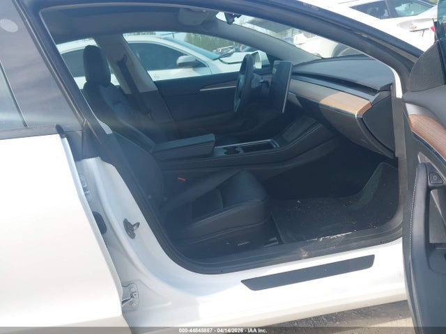 5YJ3E1EB2NF124567 Tesla Model 3 Long Range Dual Motor All-wheel Drive