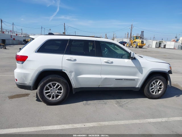 1C4RJEAGXKC681234 Jeep Grand Cherokee Laredo 4x2
