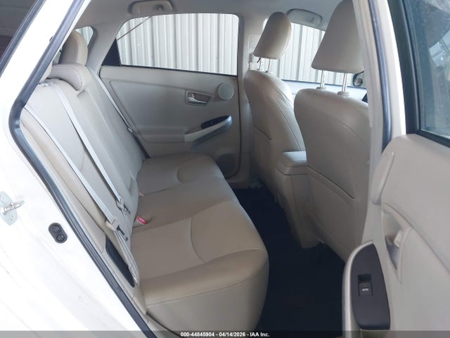 Toyota Prius Five 2014 JTDKN3DU5E1749502 Image 8