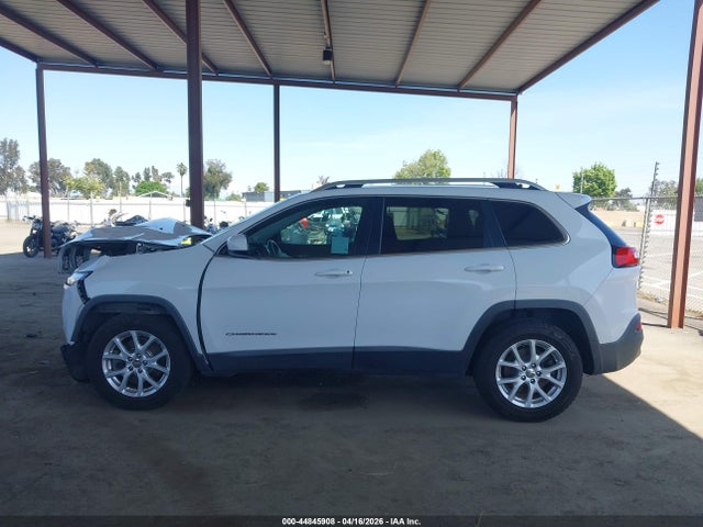 Jeep Cherokee Latitude 2015 1C4PJMCBXFW514928 Image 14