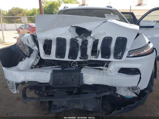 Jeep Cherokee Latitude 2015 1C4PJMCBXFW514928 Image 6