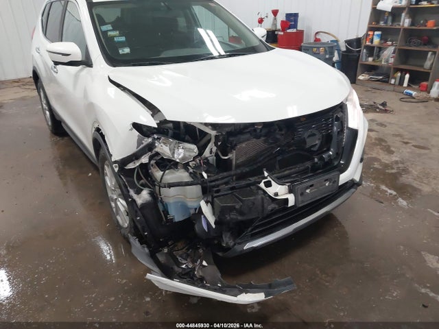 Продажа на аукционе авто 2017 Nissan Rogue Sv, vin: KNMAT2MV7HP520101, номер лота: 44845930