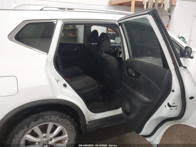 Продажа на аукционе авто 2017 Nissan Rogue Sv, vin: KNMAT2MV7HP520101, номер лота: 44845930
