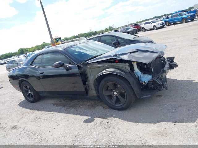 44845931 :رقم المزاد ، 2C3CDZAG1KH733713 vin ، 2019 Dodge Challenger Sxt مزاد بيع