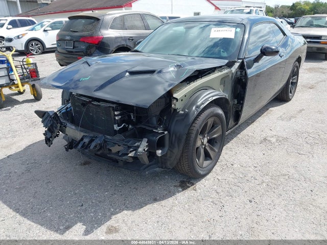 44845931 :رقم المزاد ، 2C3CDZAG1KH733713 vin ، 2019 Dodge Challenger Sxt مزاد بيع