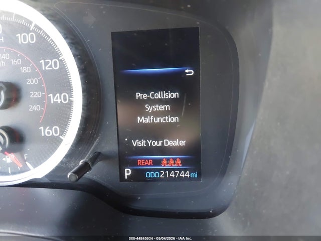 44845934 :رقم المزاد ، 7MUBAAAG6NV003292 vin ، 2022 Toyota Corolla Cross Le مزاد بيع