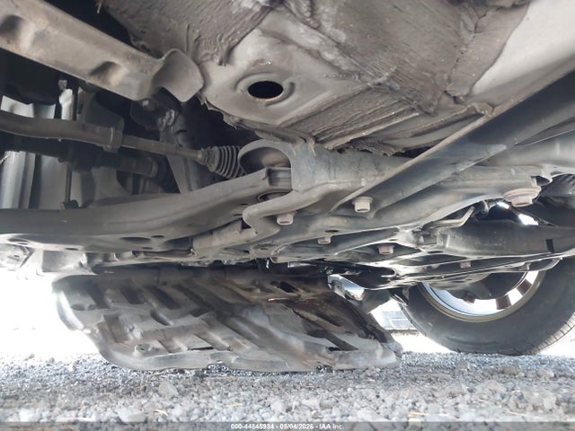 44845934 :رقم المزاد ، 7MUBAAAG6NV003292 vin ، 2022 Toyota Corolla Cross Le مزاد بيع