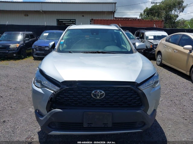 44845934 :رقم المزاد ، 7MUBAAAG6NV003292 vin ، 2022 Toyota Corolla Cross Le مزاد بيع