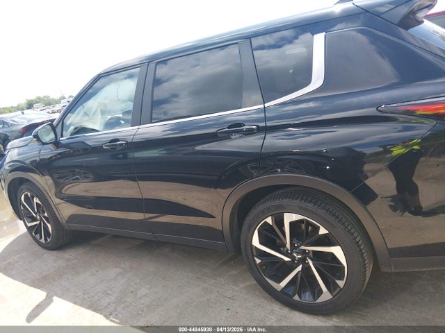 Продаж на аукціоні авто 2024 Mitsubishi Outlander Se 2.5 2wd/se Black Edition S-awc/se Black Edition W/pano Roof S-awc, vin: JA4J3VA87RZ035036, номер лоту: 44845938