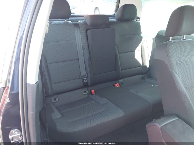 3VW917AU2GM006062 Volkswagen Golf Tsi 2-door