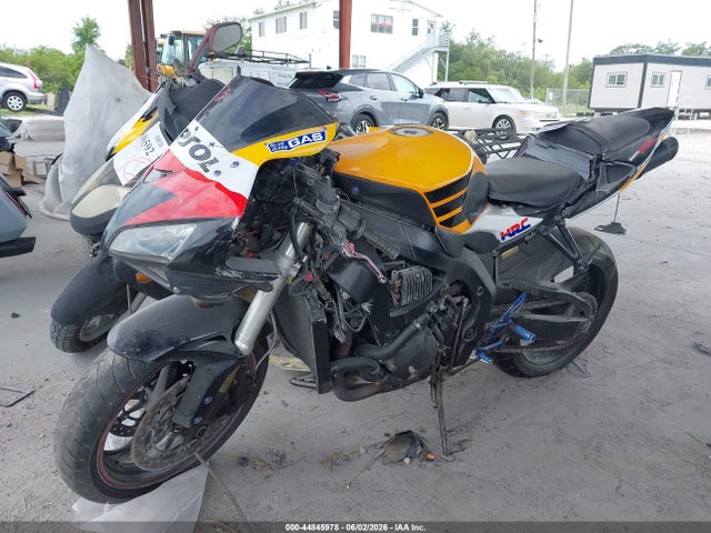 2006 Honda Cbr1000 Rr მანქანა იყიდება აუქციონზე, vin: JH2SC57036M200351, აუქციონის ნომერი: 44845978