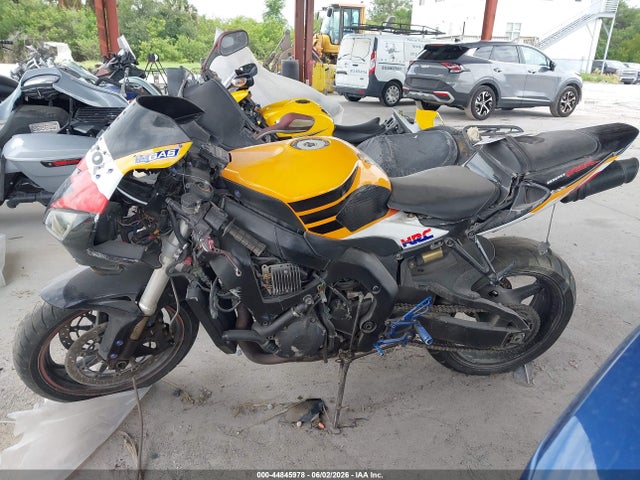 2006 Honda Cbr1000 Rr მანქანა იყიდება აუქციონზე, vin: JH2SC57036M200351, აუქციონის ნომერი: 44845978
