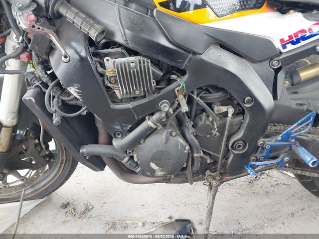 2006 Honda Cbr1000 Rr მანქანა იყიდება აუქციონზე, vin: JH2SC57036M200351, აუქციონის ნომერი: 44845978