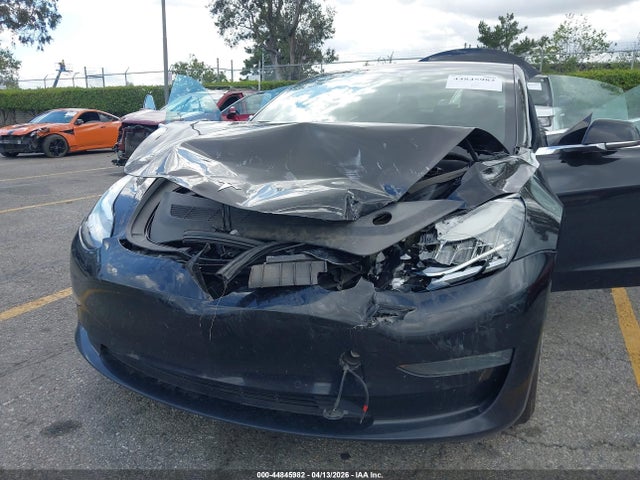 Продажа на аукционе авто 2018 Tesla Model 3, vin: 5YJ3E1EA3JF148541, номер лота: 44845982