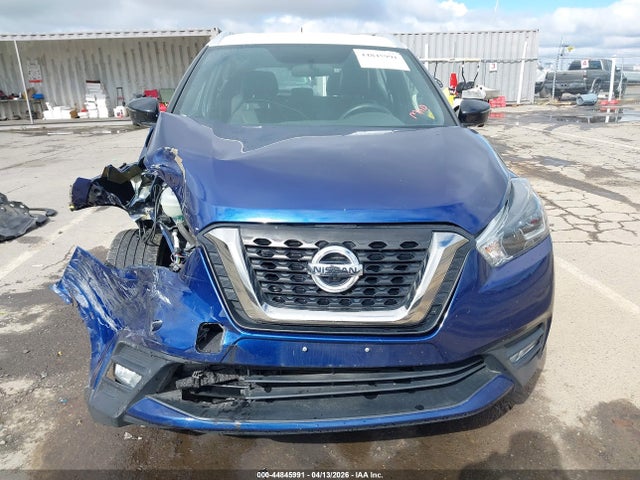 3N1CP5CU8JL541373 Nissan KICKS SR