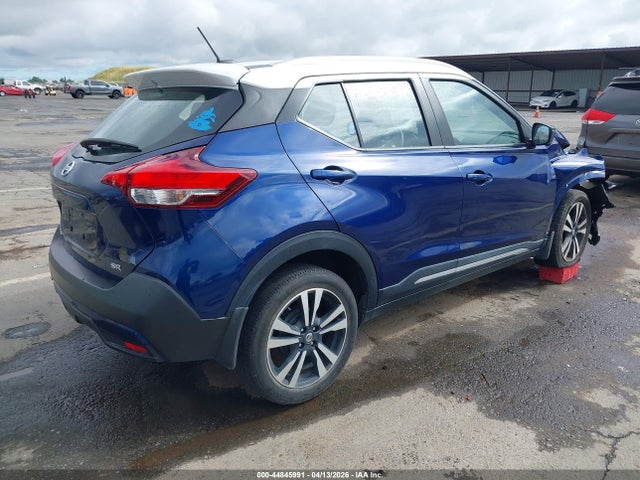 3N1CP5CU8JL541373 Nissan KICKS SR