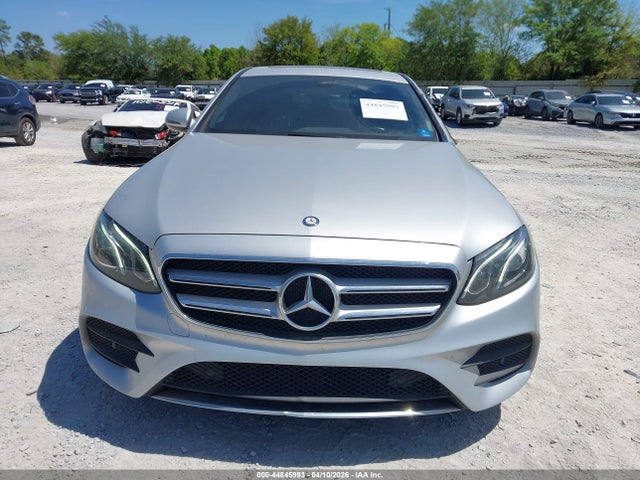 2017 Mercedes-benz E 300 4matic მანქანა იყიდება აუქციონზე, vin: WDDZF4KBXHA203081, აუქციონის ნომერი: 44845993