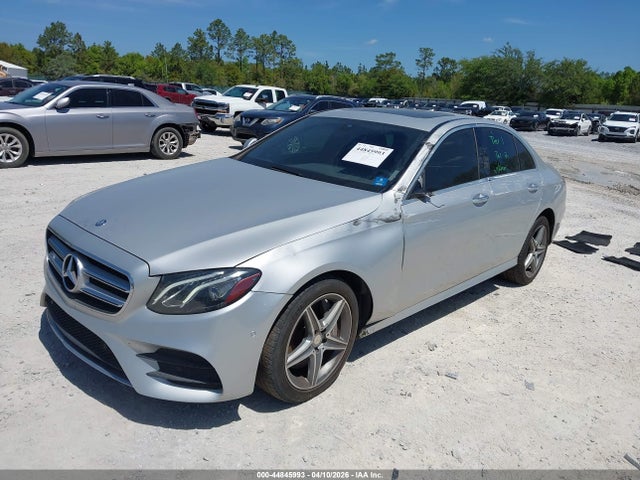 2017 Mercedes-benz E 300 4matic მანქანა იყიდება აუქციონზე, vin: WDDZF4KBXHA203081, აუქციონის ნომერი: 44845993