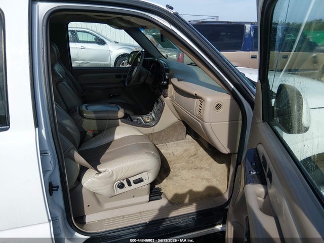 Aukcja sprzedaży 2002 Gmc Yukon Xl 1500 Denali, vin: 1GKFK66U72J270474, numer aukcji: 44846003