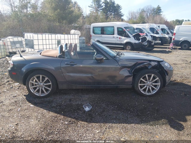 Продажа на аукционе авто 2006 Mazda Mx-5 Grand Touring, vin: JM1NC25F160108772, номер лота: 44846019