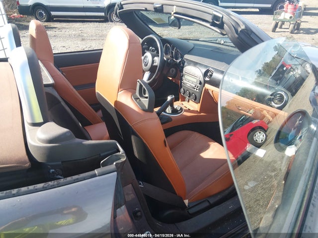 Продажа на аукционе авто 2006 Mazda Mx-5 Grand Touring, vin: JM1NC25F160108772, номер лота: 44846019