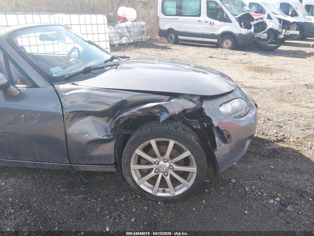 Продажа на аукционе авто 2006 Mazda Mx-5 Grand Touring, vin: JM1NC25F160108772, номер лота: 44846019
