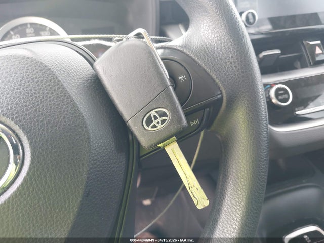 5YFEPRAEXLP115182 Toyota COROLLA LE