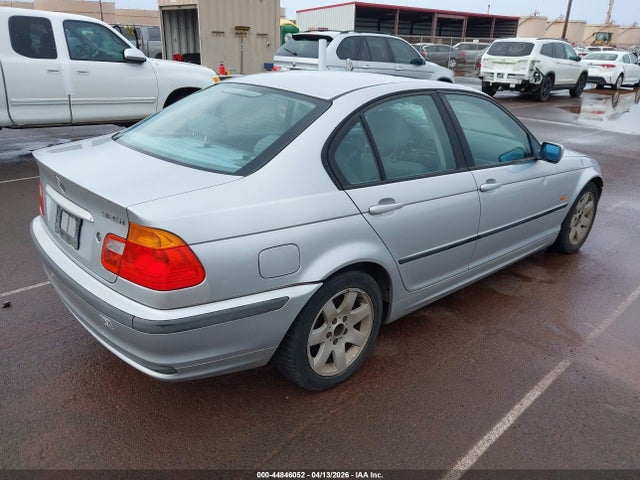 44846052 :رقم المزاد ، WBAAV33401FU89792 vin ، 2001 Bmw 325i مزاد بيع