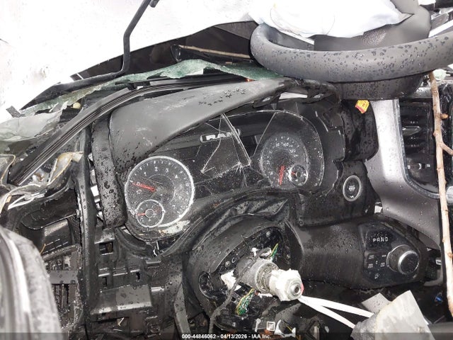 44846062 :رقم المزاد ، 1C6SRFMP8SN726436 vin ، 2025 Ram 1500 Big Horn  4x4 6'4 Box مزاد بيع