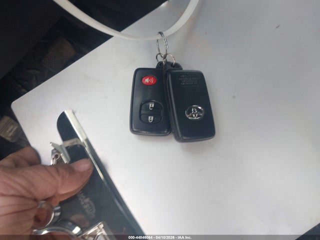 2013 TOYOTA PRIUS V JTDZN3EU8D3247311 Photo 10