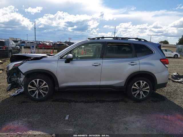 Продаж на аукціоні авто 2022 Subaru Forester Limited, vin: JF2SKAPC5NH430612, номер лоту: 44846070