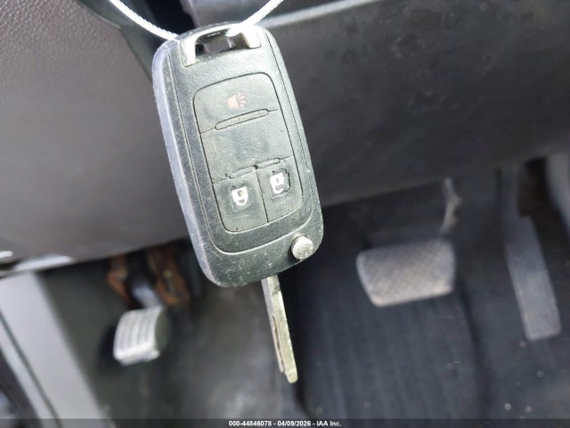 2GNALAEK4F1105723 Chevrolet EQUINOX LS