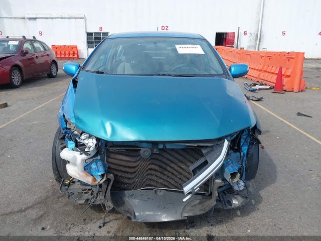 2010 Honda Insight Ex მანქანა იყიდება აუქციონზე, vin: JHMZE2H79AS039762, აუქციონის ნომერი: 44846107
