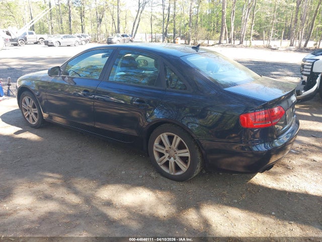 2010 AUDI A4 WAUBFAFL8AA049552 Photo 2