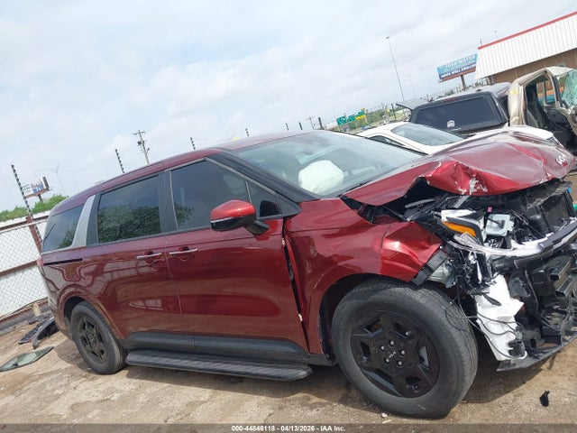 2025 Kia Carnival Mpv Lxs მანქანა იყიდება აუქციონზე, vin: KNDNB5K35S6535152, აუქციონის ნომერი: 44846118