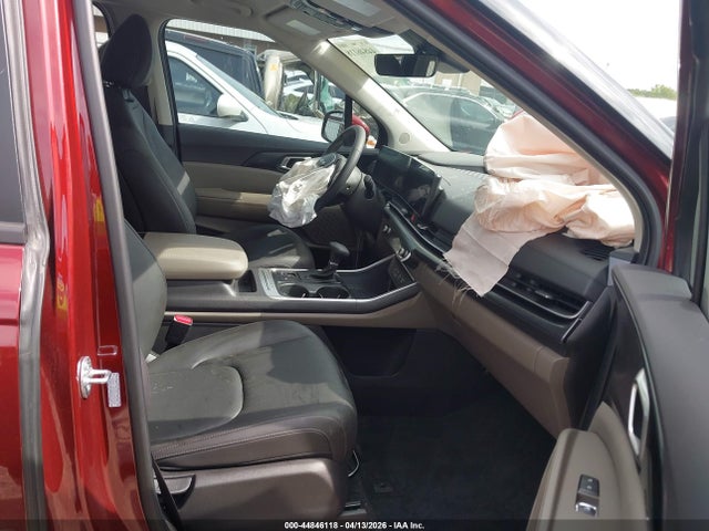 2025 Kia Carnival Mpv Lxs მანქანა იყიდება აუქციონზე, vin: KNDNB5K35S6535152, აუქციონის ნომერი: 44846118